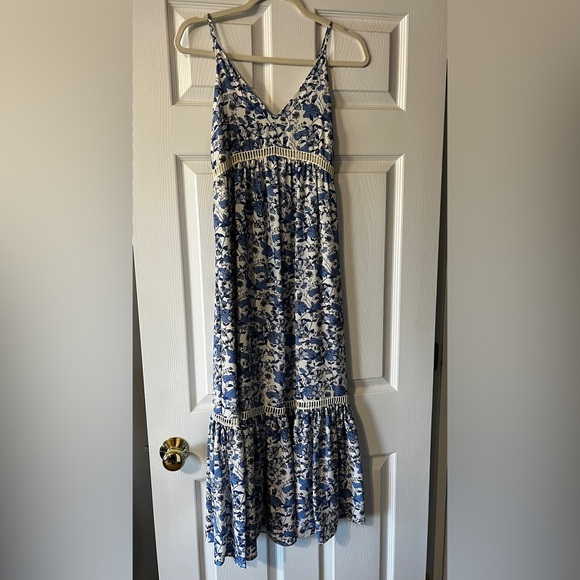 CeCe Summer dress spaghetti straps blue and white midi size 00 floral beach midi - Picture 6 of 15